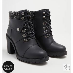 Torrid-SWEATER HIKER BOOT - BLACK FAUX LEATHER